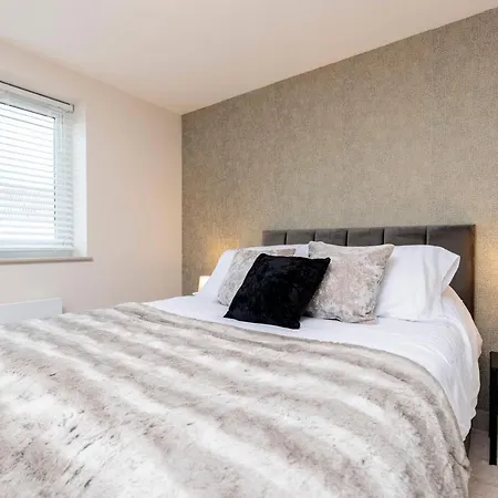 Avery House 2 - Two Bedroom With Outdoor Terrace By Bpne Darlington  Exterior photo